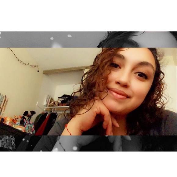 nikkiiee16